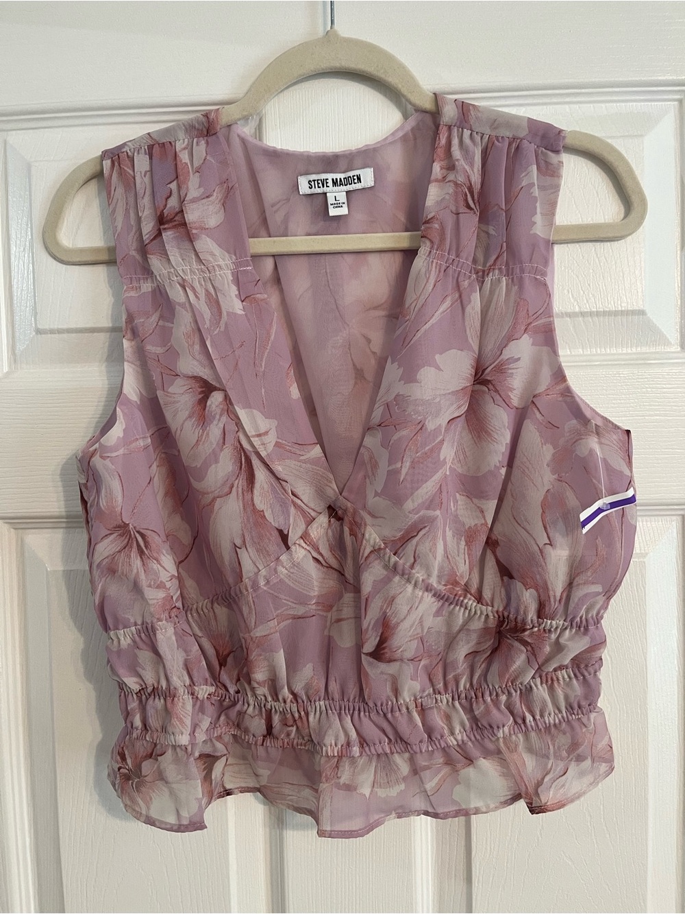 NWT Steve Madden Mauve Floral V-Neck Sleeveless Camisole